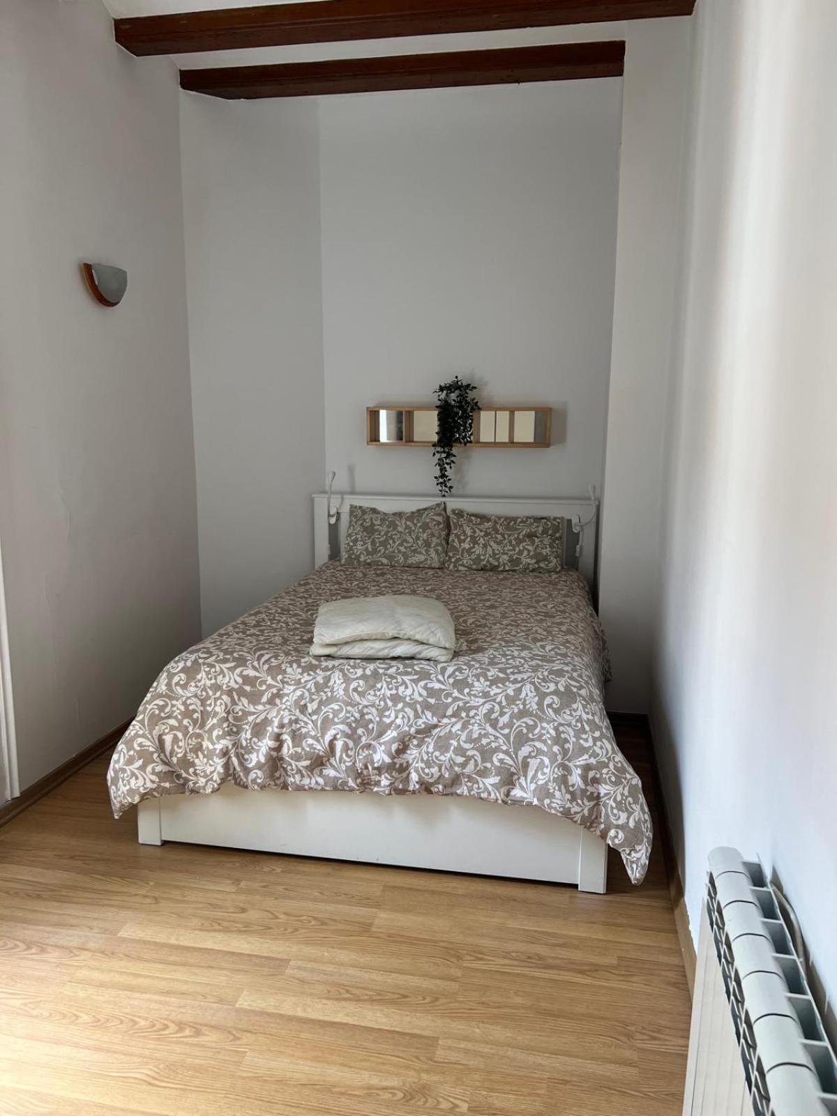Albergue Habitacion Privada En Apartamento Compartido